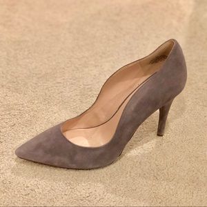 Suede Nine West Heels in Light Gray